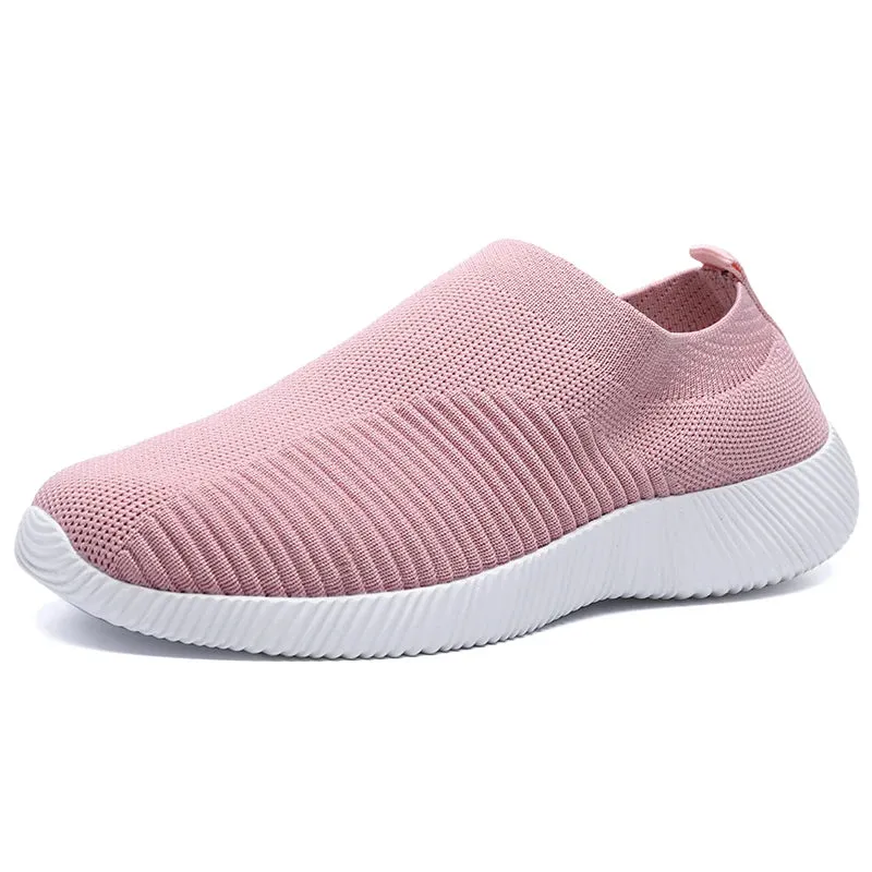 2023 Breathable Mesh Platform Sneakers for Men Slip-on Soft Bottom Unisex Casual Shoes Super Light Comfort Couple Sports Shoes