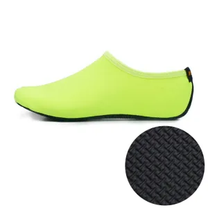 3mm Non-slip Rubber Embossing Texture Sole Solid Color Diving Shoes and Socks, One Pair(Fluorescent Green)