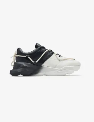 712 black white spray chunky sneaker