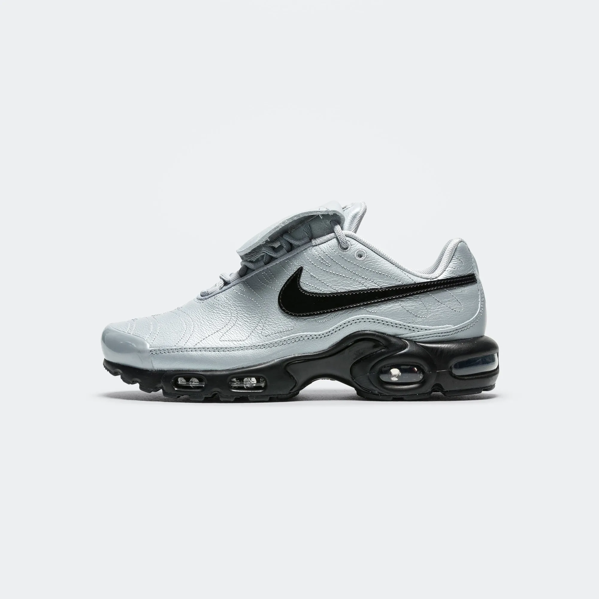 Air Max Plus - Wolf Grey/Black-Metallic Silver