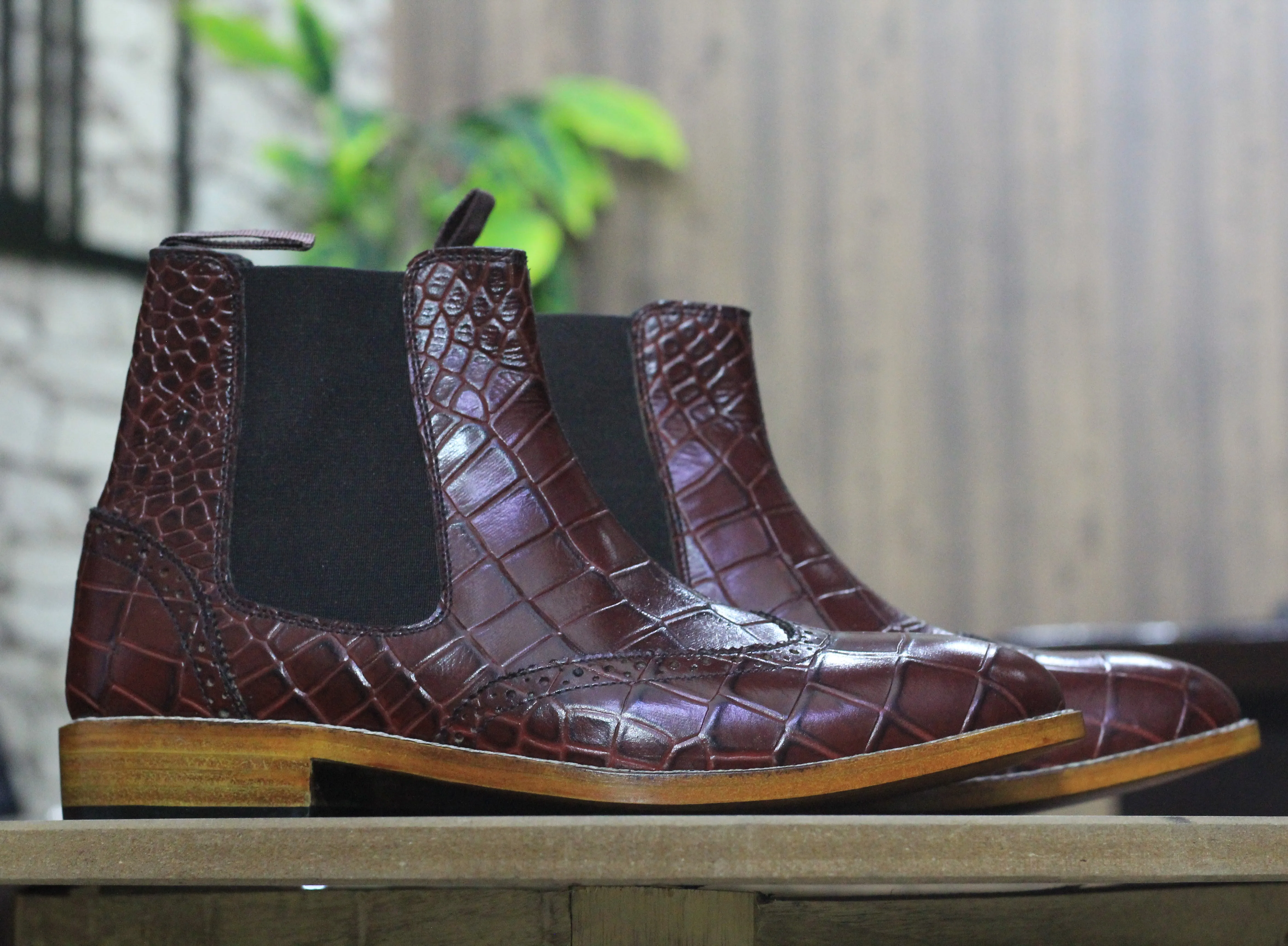 Ankle High Brown Chelsea Alligator Print Leather Boot For Men's