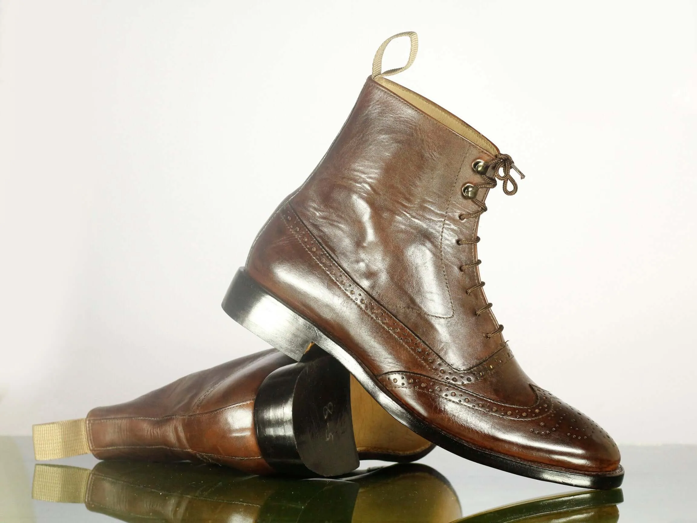 Ankle High Brown Wing Tip Brogue Lace Up  Leather Boots