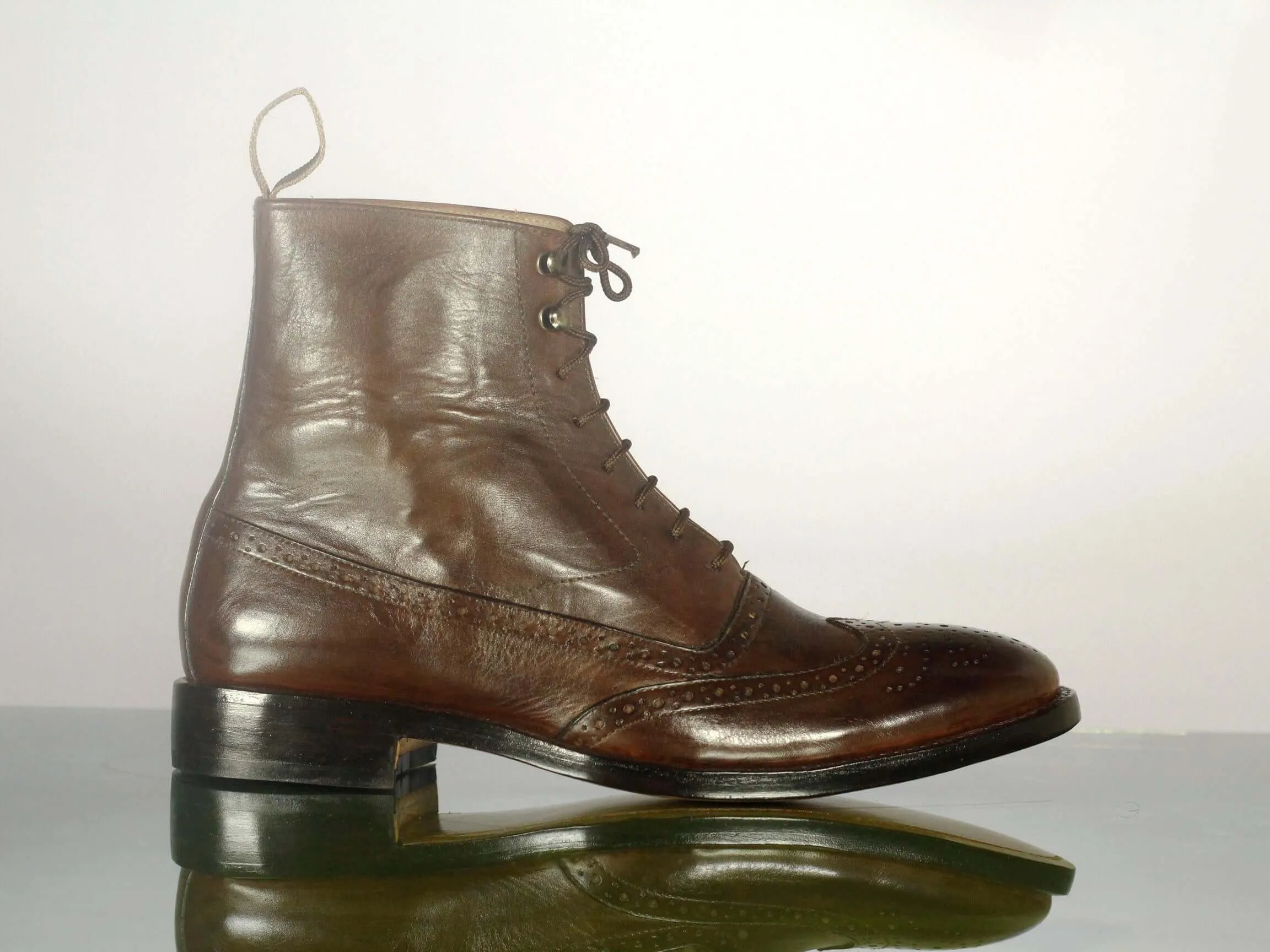 Ankle High Brown Wing Tip Brogue Lace Up  Leather Boots