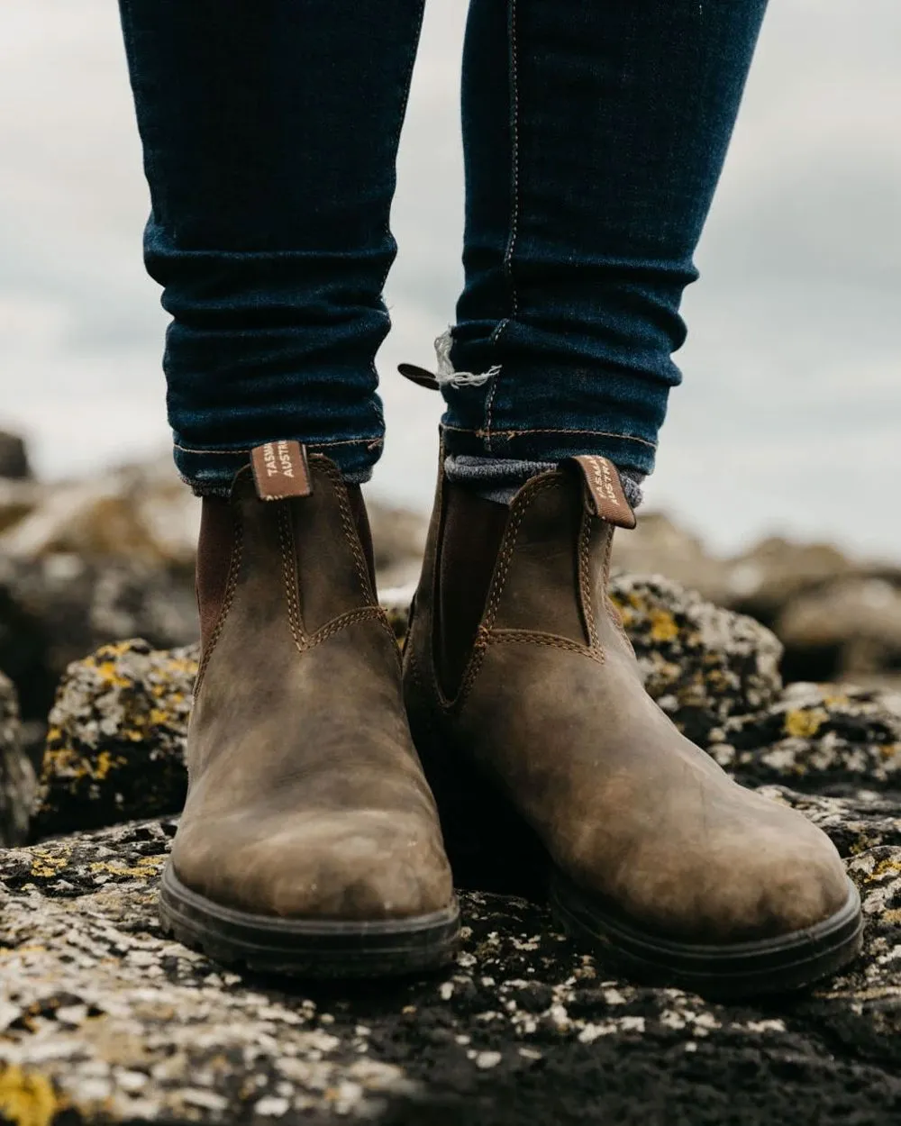 Blundstone Classic 585 Chelsea Boots - Rustic Brown