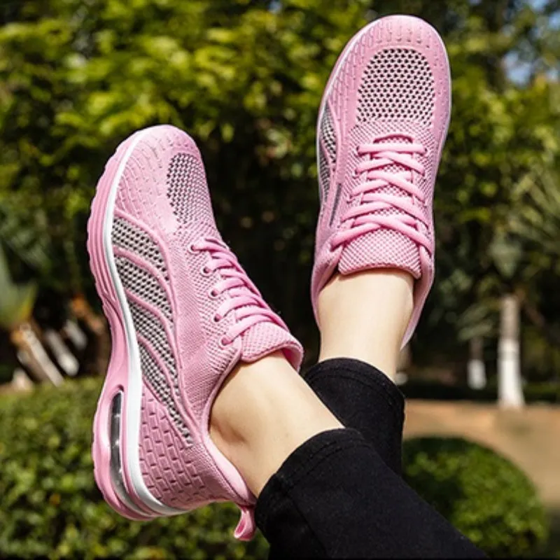 Breathable Mesh Style Outdoor Sports Shoes for Women