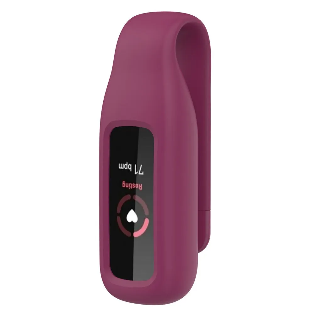 Fitbit Luxe silicone cover with clip holder - Wine Red