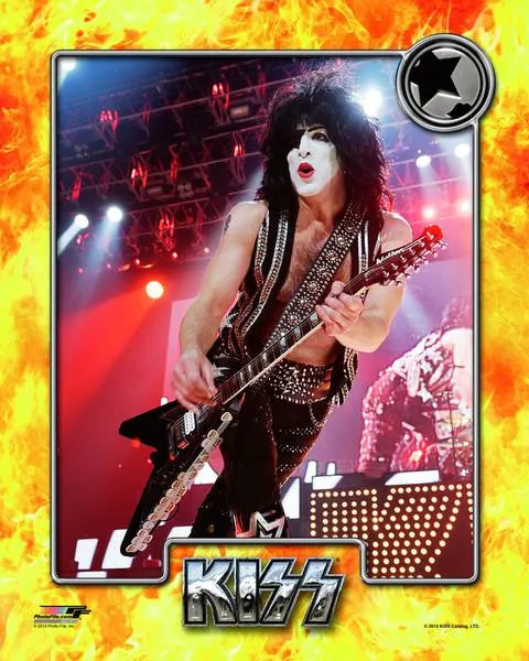 KISS - Paul Stanley (on stage) Photo