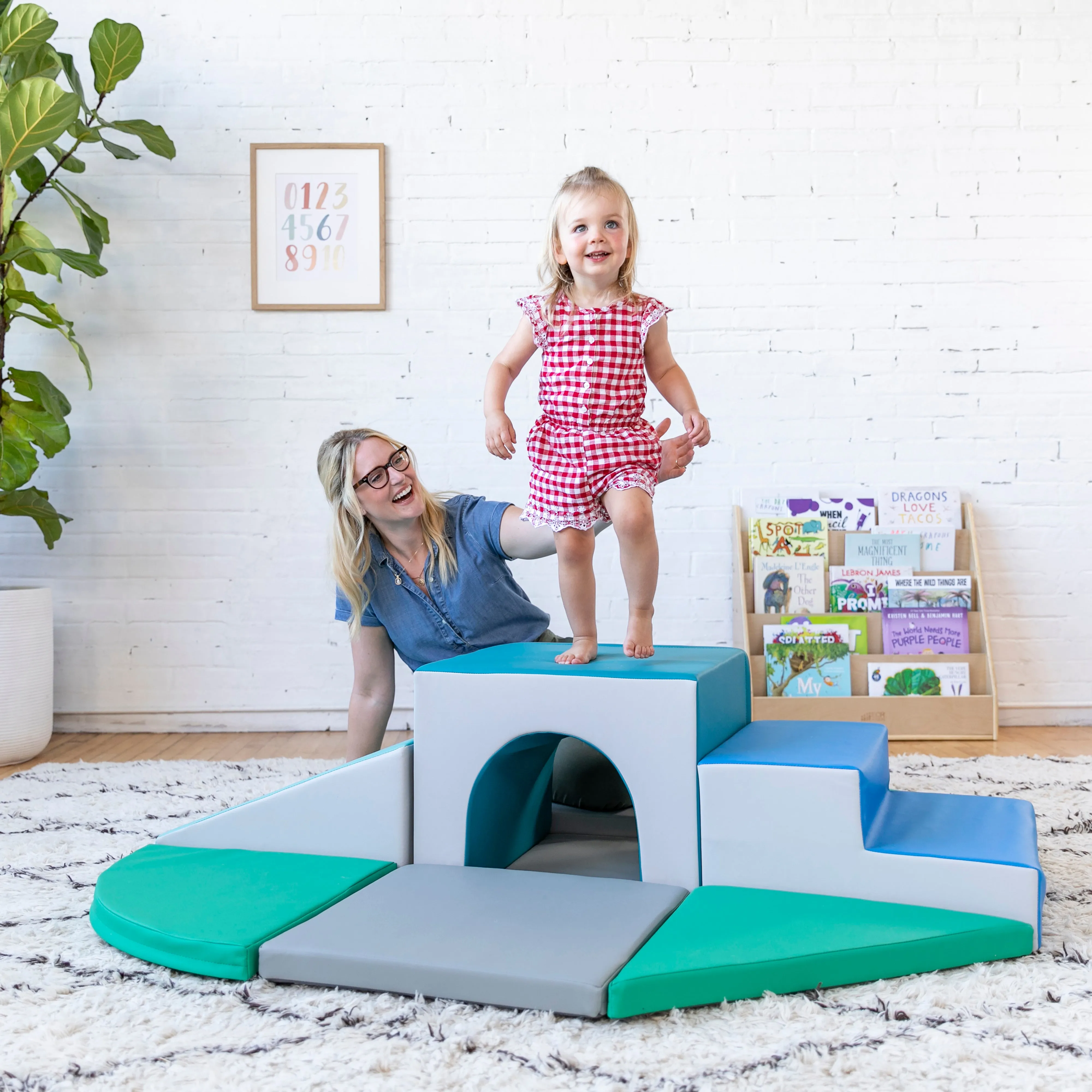 Lincoln Tunnel Climber, Toddler Playset, 9-Piece