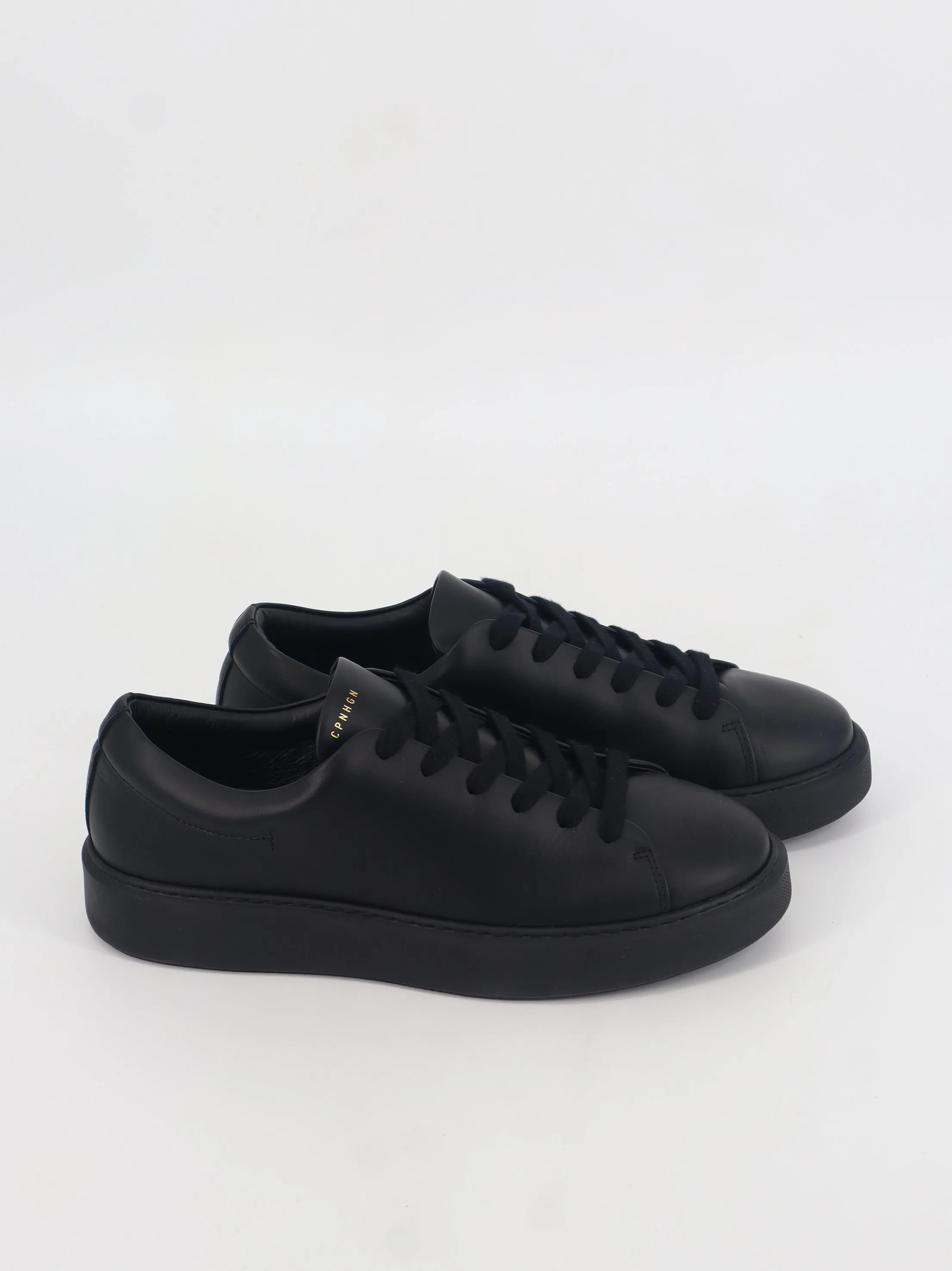 Men's Plain Leather Sneakers,Black