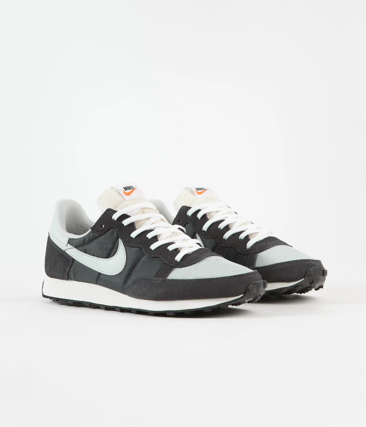 Nike Challenger OG Shoes - Off Noir / Light Silver - Dark Smoke Grey