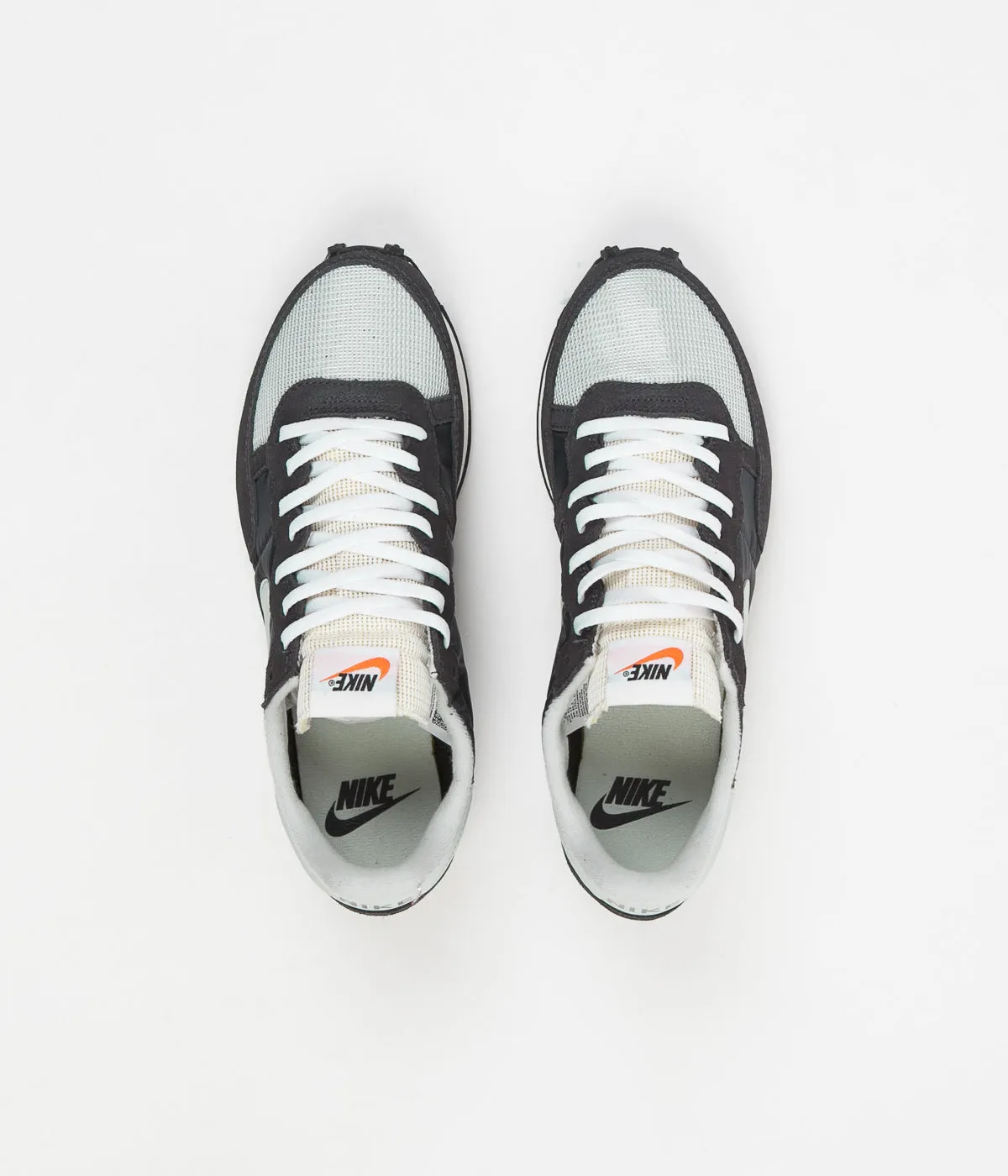 Nike Challenger OG Shoes - Off Noir / Light Silver - Dark Smoke Grey