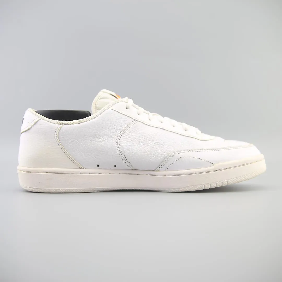 NIKE  COURT VINTAGE PREMIUM