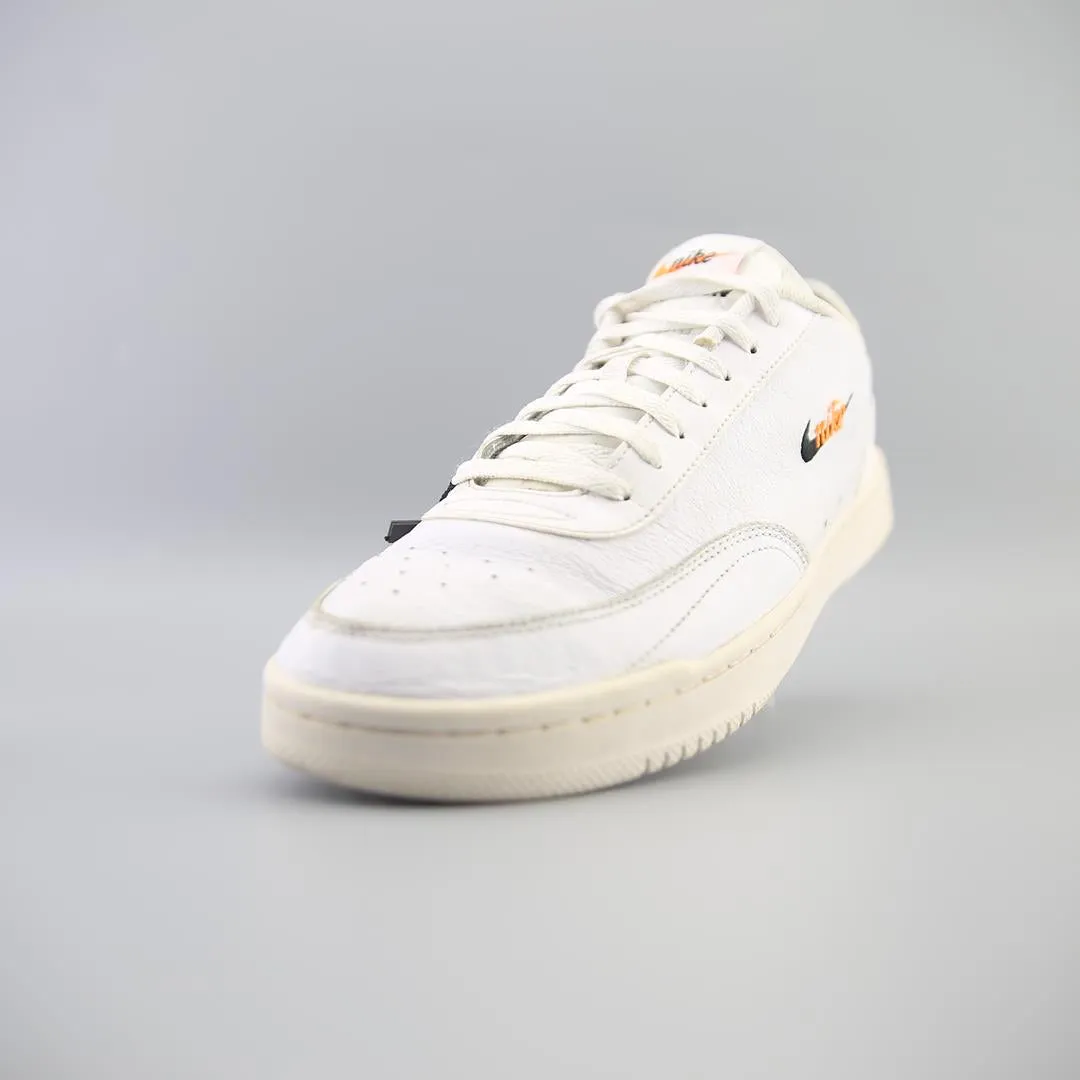 NIKE  COURT VINTAGE PREMIUM