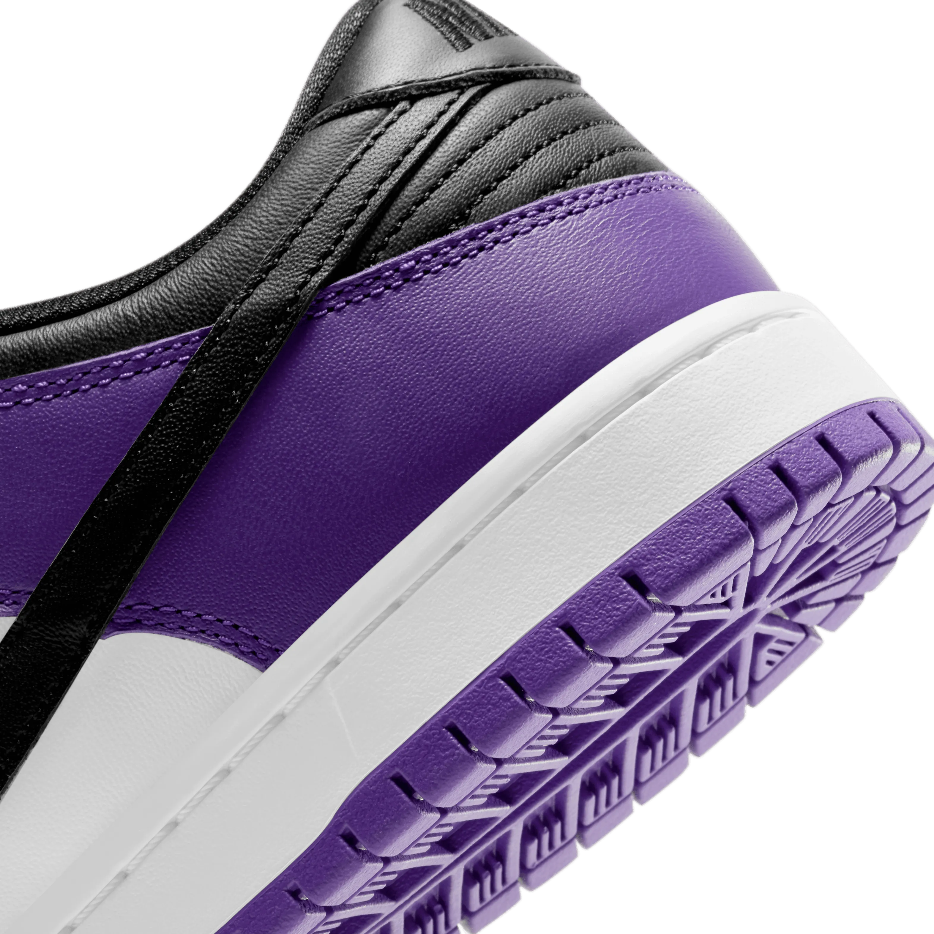 Nike SB Dunk Low Pro "Court Purple"