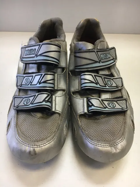 Pearl Izumi Silver Womens Size 7.5 / Size 38.5 Used MTB Biking Shoes