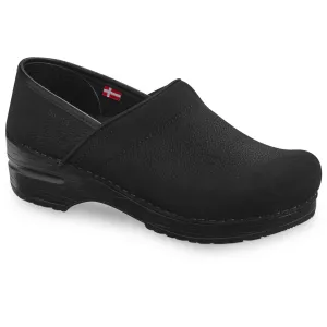 Professional Women's Oiled Clog - Black