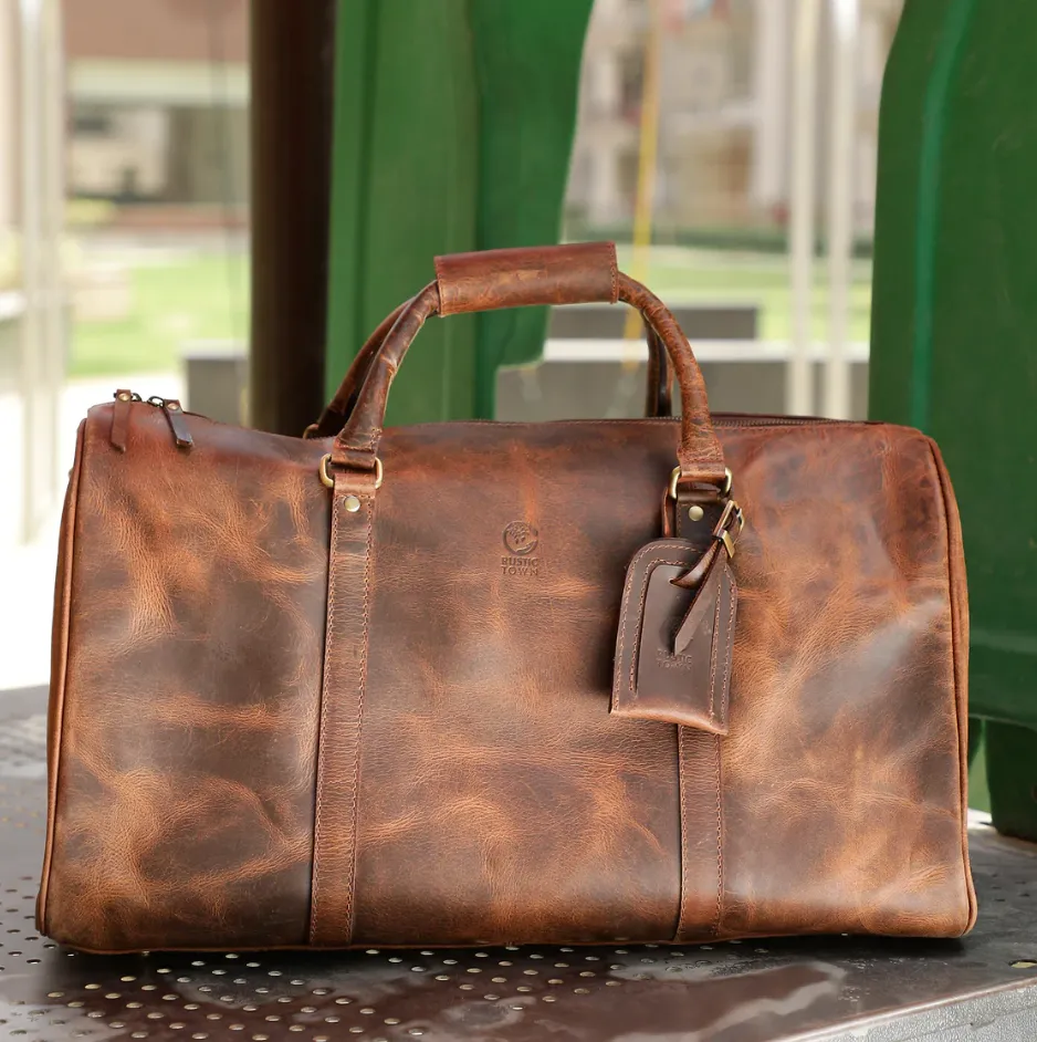 RusticTown Nando Duffle Bag (Mulberry)