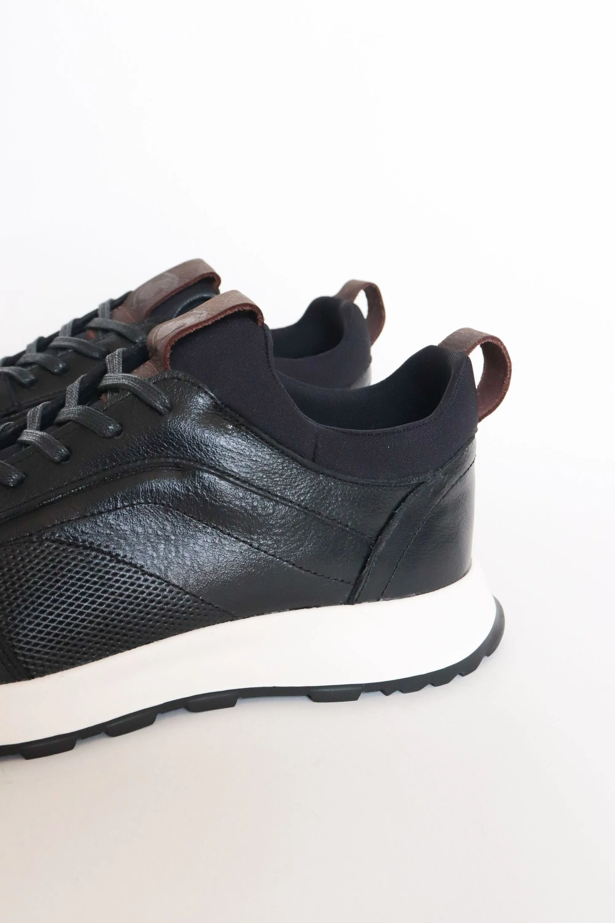 SNEAKERS OLIVER PARA HOMBRE NEGRO |REF: SPN3050