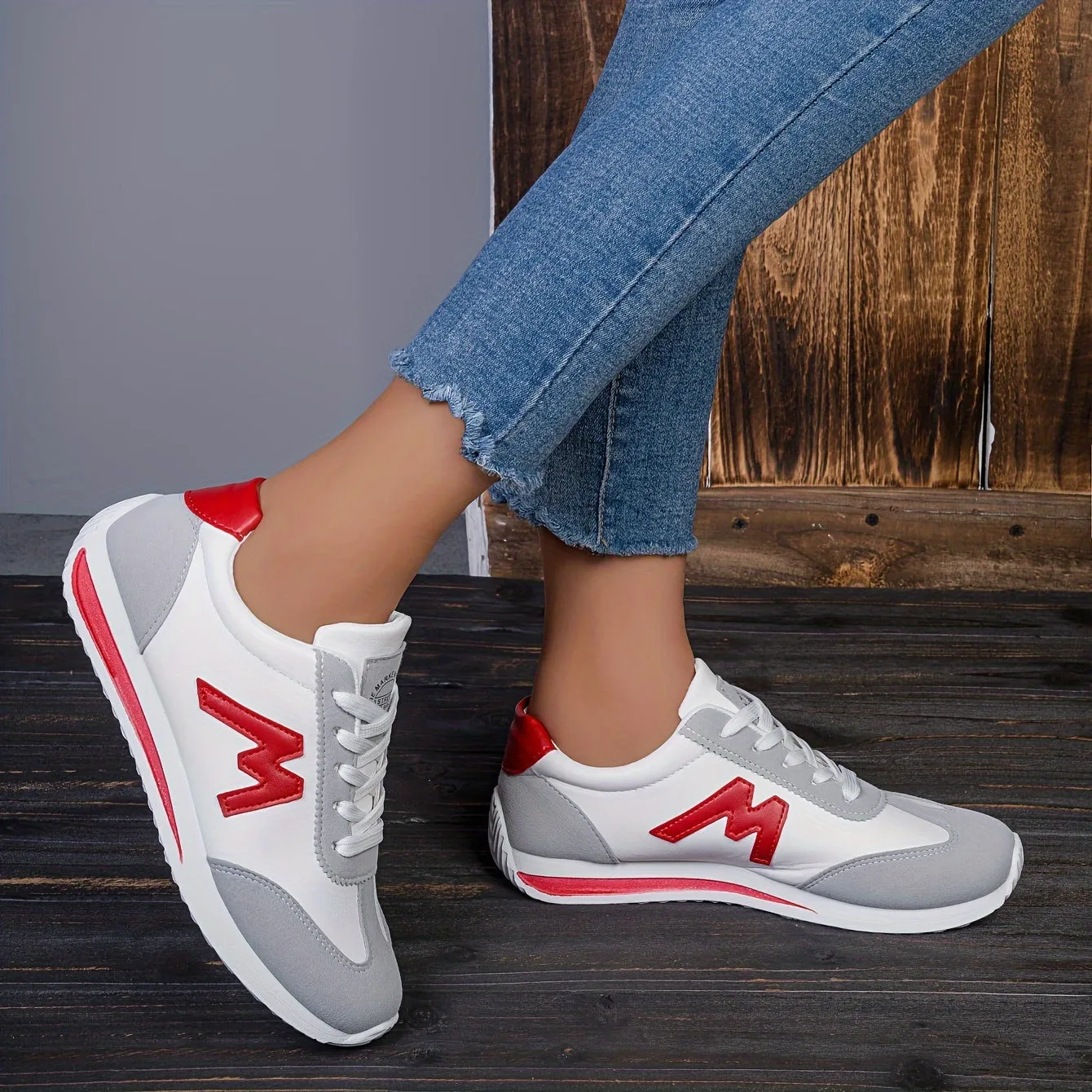 Stylish Colorblock Casual Sneakers Lightweight LaceUp Platform for Women