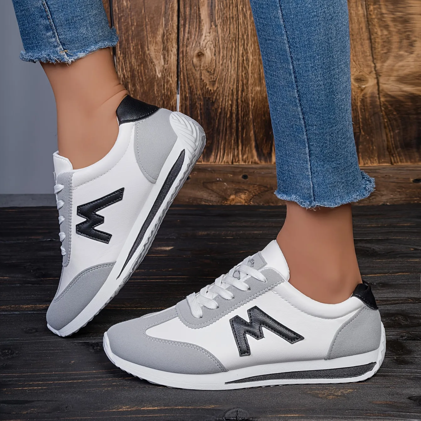 Stylish Colorblock Casual Sneakers Lightweight LaceUp Platform for Women