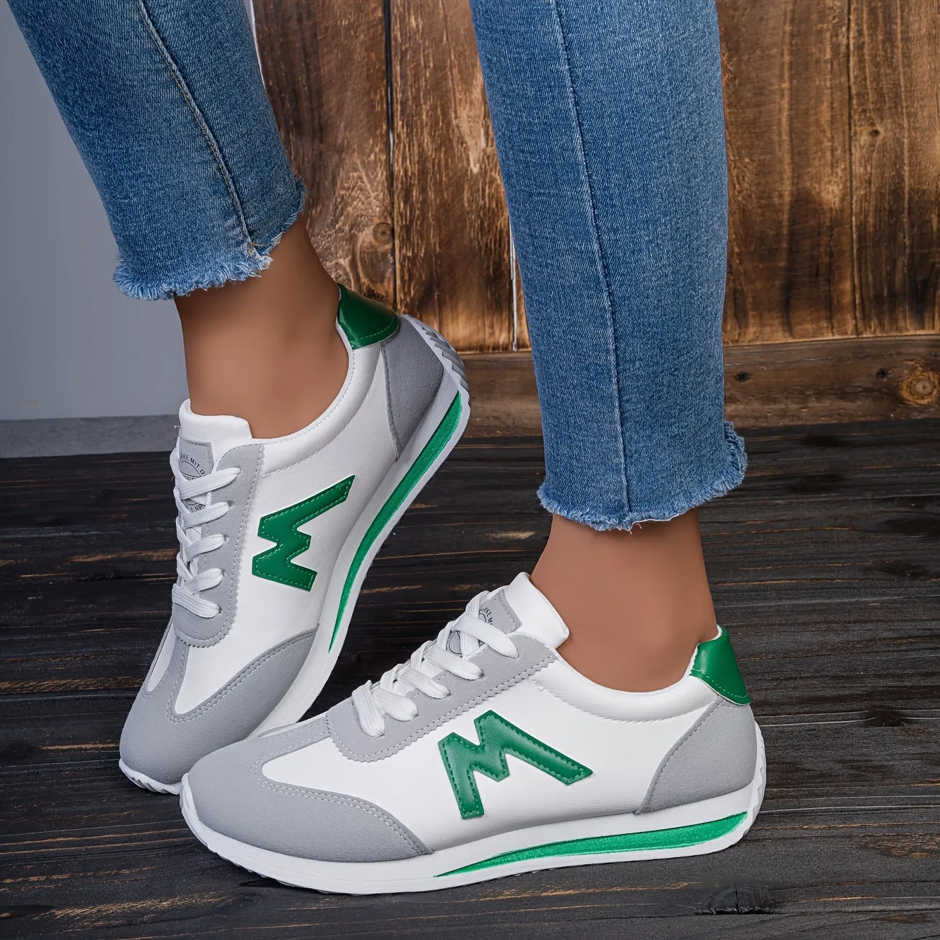 Stylish Colorblock Casual Sneakers Lightweight LaceUp Platform for Women