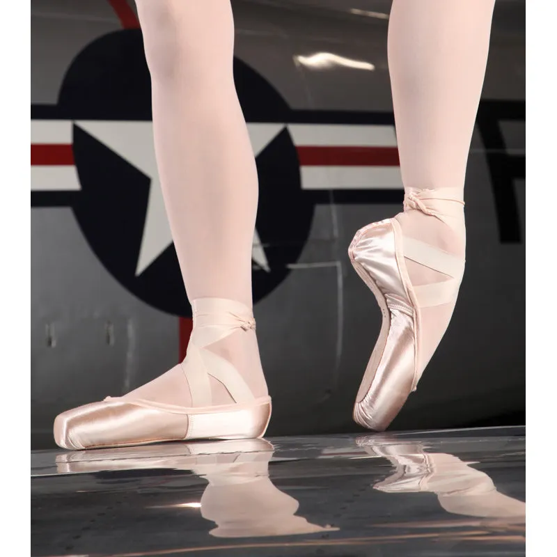 Suffolk Solo Pointe Shoes - Standard Shank