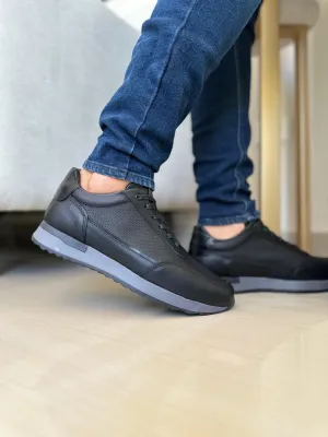 TENIS RYAN EN CUERO NEGRO Y SUELA NEGRA PARA HOMBRE / TOÑ - 431