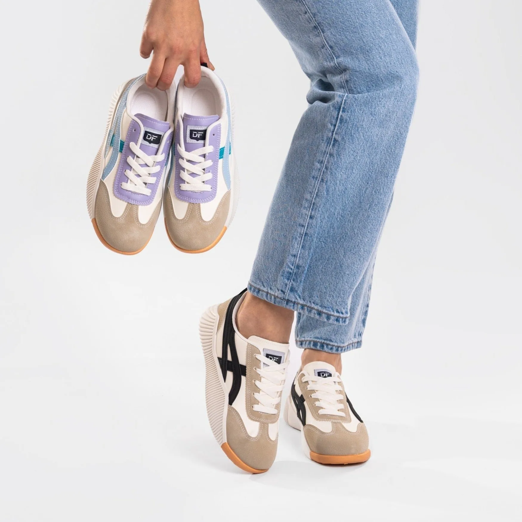 The Zoë Sneaker