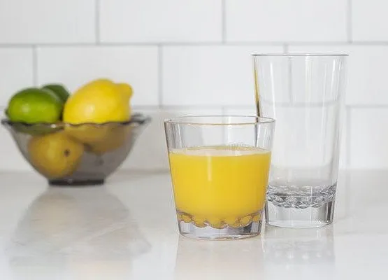 Ultra Durables Dishwasher-Safe Acrylic Tumblers