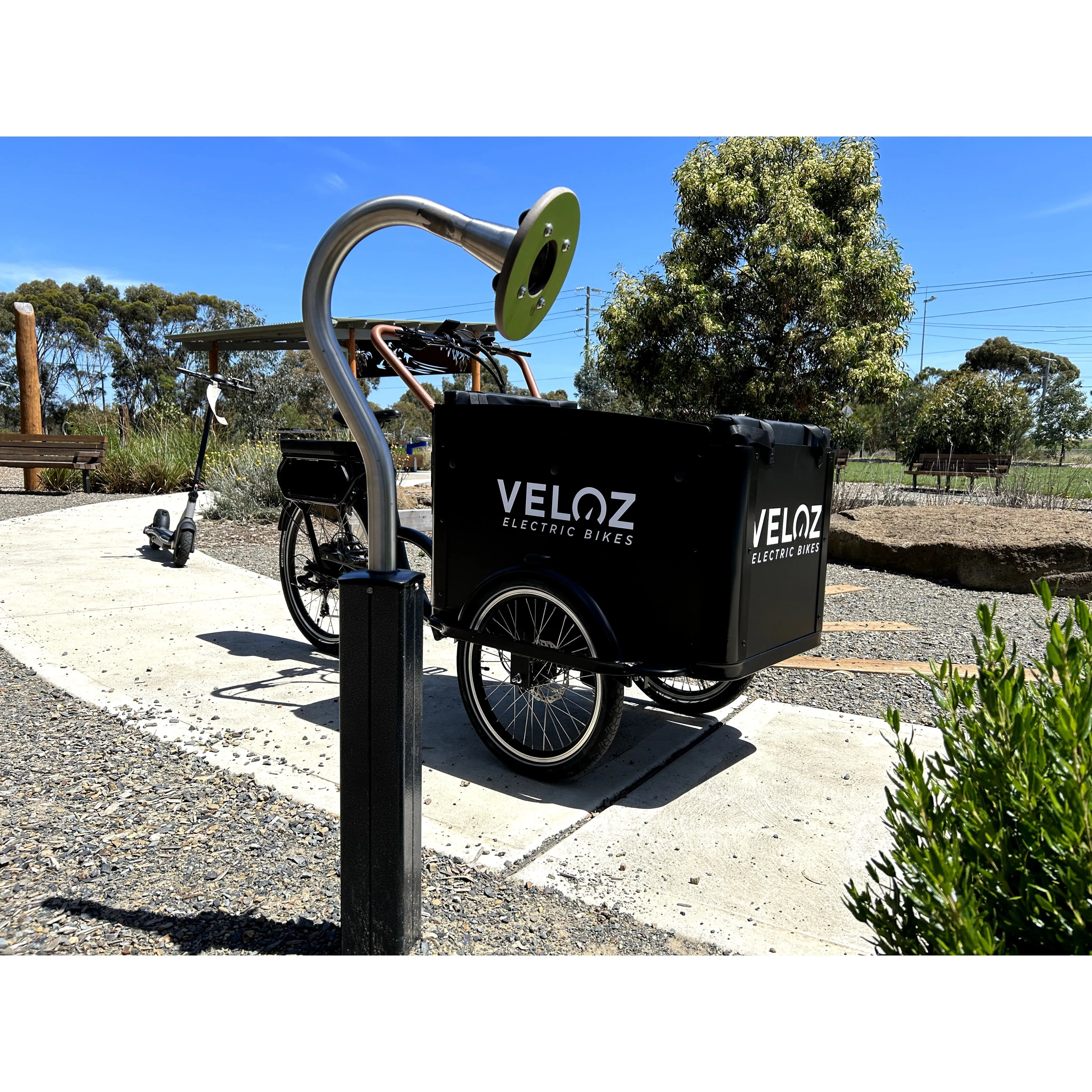 Veloz Electric Cargo Trike 500W Motor 200 Kilos weight load 6 Months Free Service