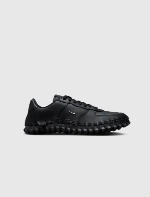 WOMEN'S JACQUEMUS J FORCE 1 LOW LX "BLACK"