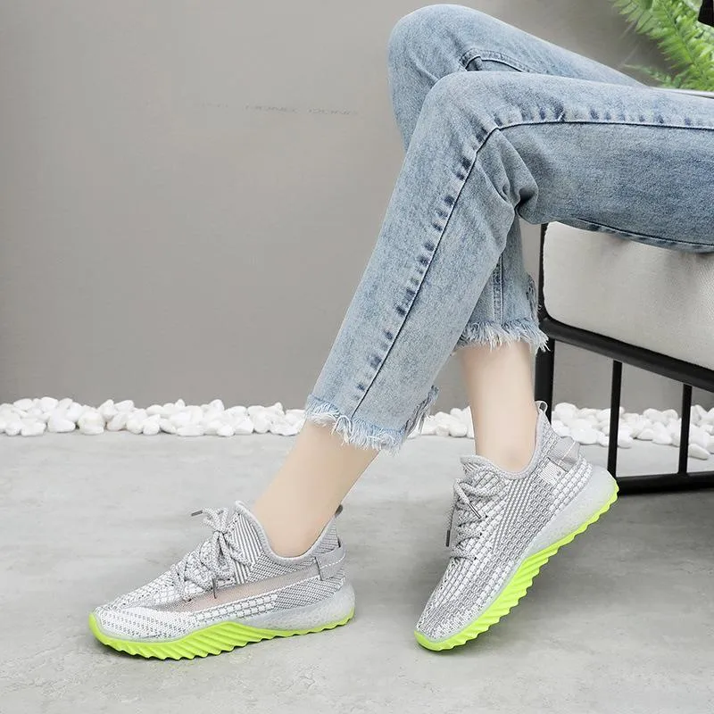 Women's Net Surface Breathable Lace-Up Sneakers